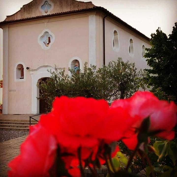 Casa Vacanze " Mela " Nova Siri Buitenkant foto
