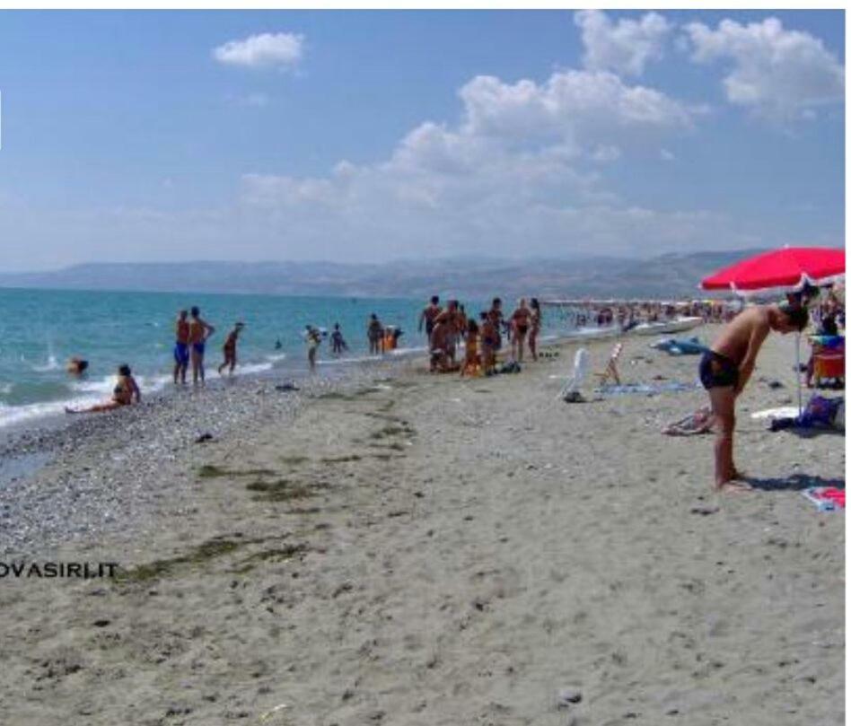 Casa Vacanze " Mela " Nova Siri Buitenkant foto